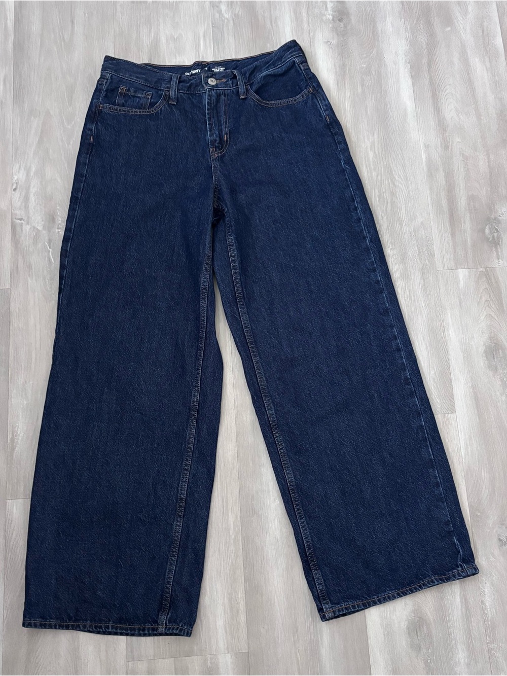Old Navy Mid-Rise WOW Baggy Wide-Leg Jeans